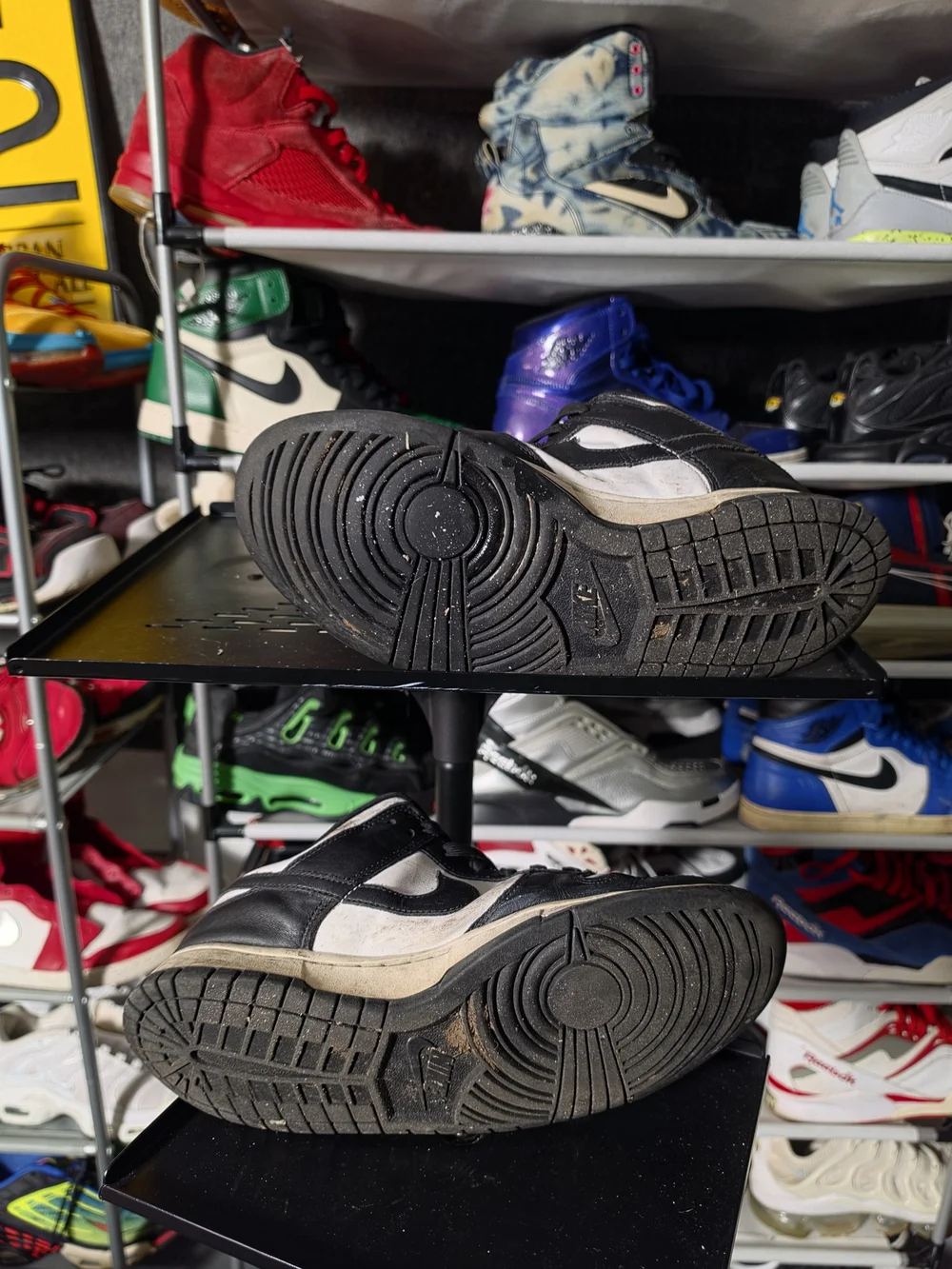 🔥 Nike Dunk Panda Men Size 9.5 Low Black White Retro Sneakers